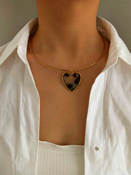 Resin Heart Choker