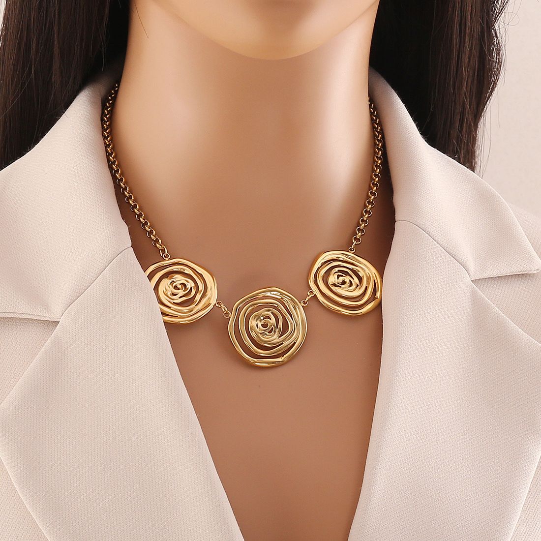Aura Choker
