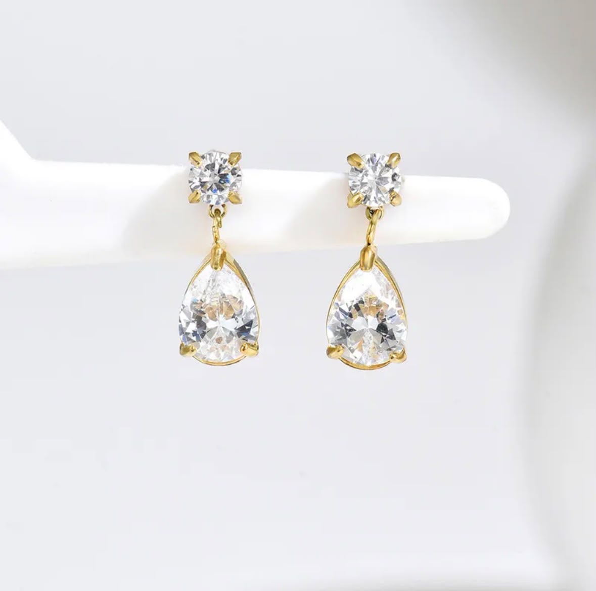 Melissa Drop Earrings